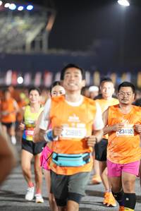 BIB: 21885, 23402
                            <button type="button" onclick="openModal(19606242)" class="btn btn-primary btn-sm float-right btn-popup" data-toggle="modal" data-target=".modal-high-quality">
                        <i class="fas fa-shopping-cart"></i> Add to Cart
                    </button>
                                            <button type="button" onclick="isThisMe(19606242, true)" class="btn btn-success btn-sm float-right btn-popup btn-isme hidden" data-toggle="tooltip" data-placement="bottom" title="นี่คือรูปของคุณใช่ไหม คลิกที่นี่เพื่อเอาเข้าอัลบั้ม">
                        <i class="fas fa-plus"></i> Add to album
                    </button>
                    <button type="button" onclick="isThisMe(19606242, false)" class="btn btn-warning btn-sm float-right btn-popup btn-isnotme hidden">
                        <i class="fas fa-ban"></i> Remove from album
                    </button>